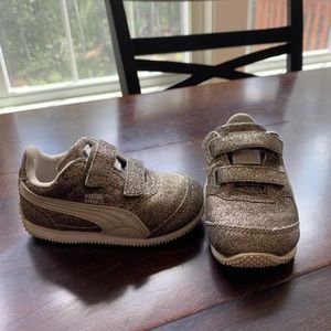 Toddler glitter sneakers